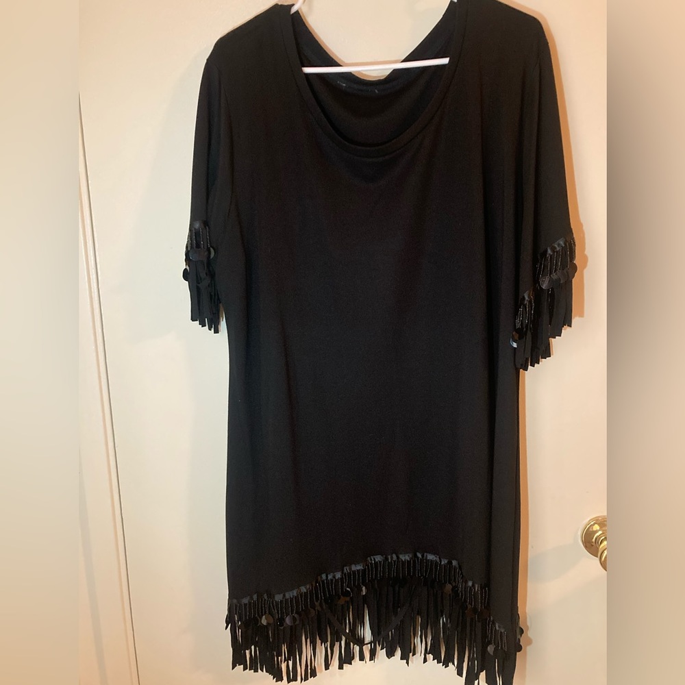 Fringe Black cocktail dress in black